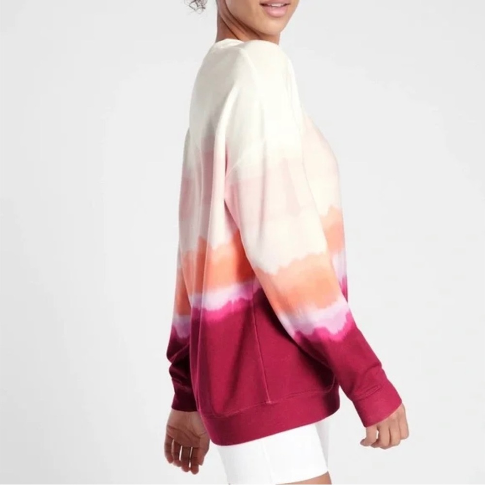 Athleta balance printed pullover size S color sea spray vintage plum